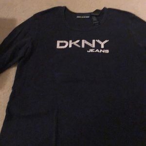 DKNY top